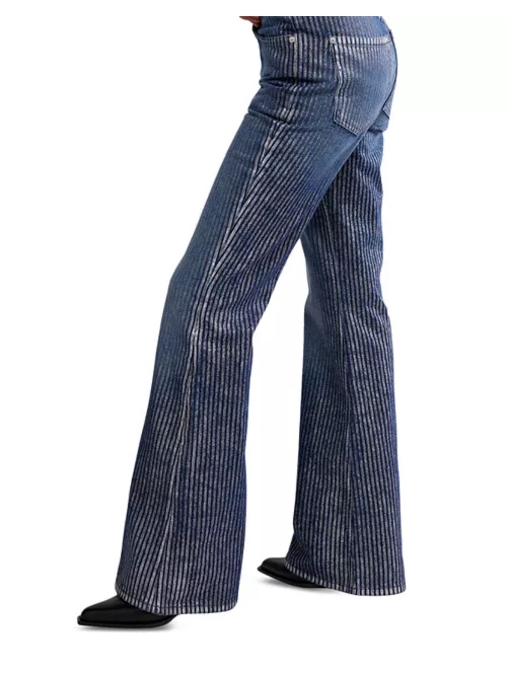 NWOT We The Free West Coast Relaxed Metallic Flare Jeans 28” - Picture 4 of 16